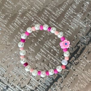 Toddler beaded flower bracelet